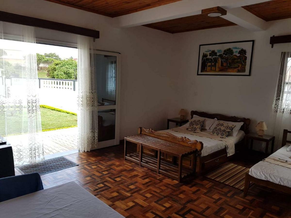 Chambre D'Hotes Valiha Ivato  Buitenkant foto